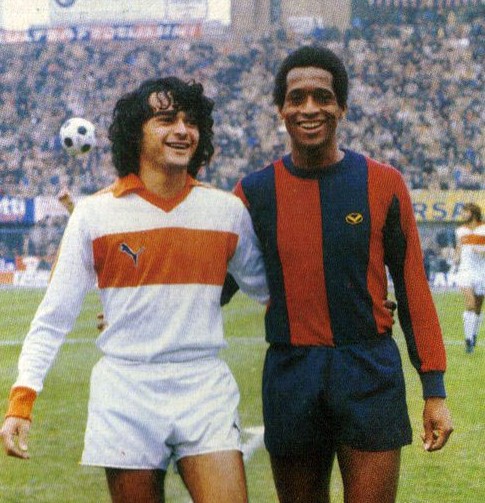 Serie_A_1980-81,_Bologna-Pistoiese,_Luís_Sílvio_ed_Enéas